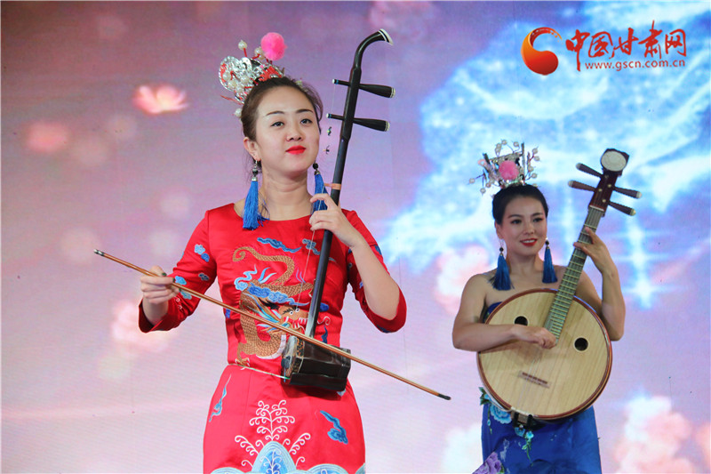 福利來(lái)了！蘭州市跨年歡樂(lè)購(gòu)物季正式啟動(dòng) 各大商場(chǎng)優(yōu)惠多多（圖）