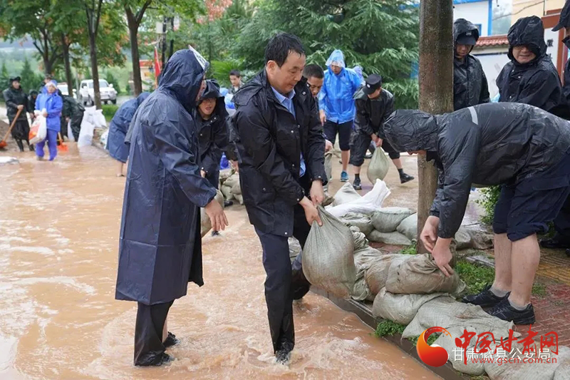 徽縣：黨員先鋒隊，防汛救災(zāi)戰(zhàn)斗中的“全能兵”