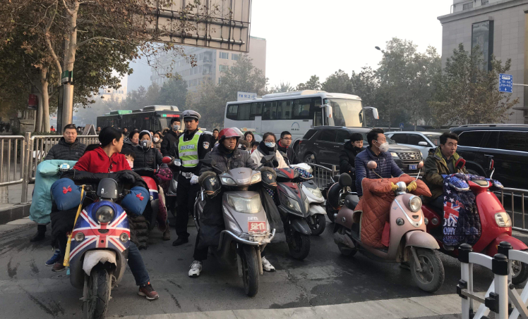 蘭州交警嚴查農(nóng)村地區(qū)“七類車”嚴重交通違法行為