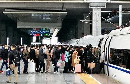 2021年鐵路春運蘭州鐵路局預(yù)計發(fā)送旅客840萬人次