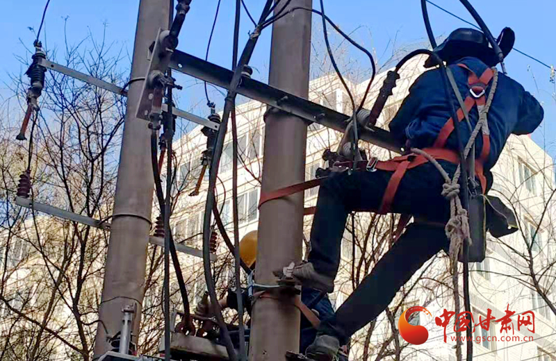 寒潮來襲，武山供電公司吹響防寒抗寒“集結號”