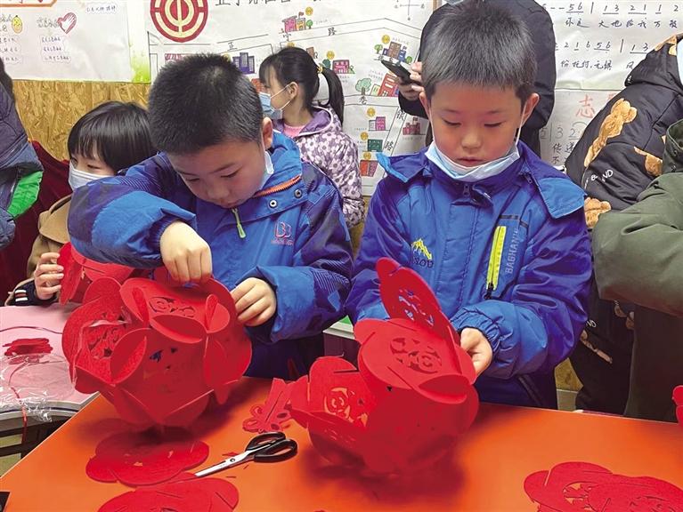 別開(kāi)生面鬧元宵 蘭州市群眾多種形式歡慶佳節(jié)