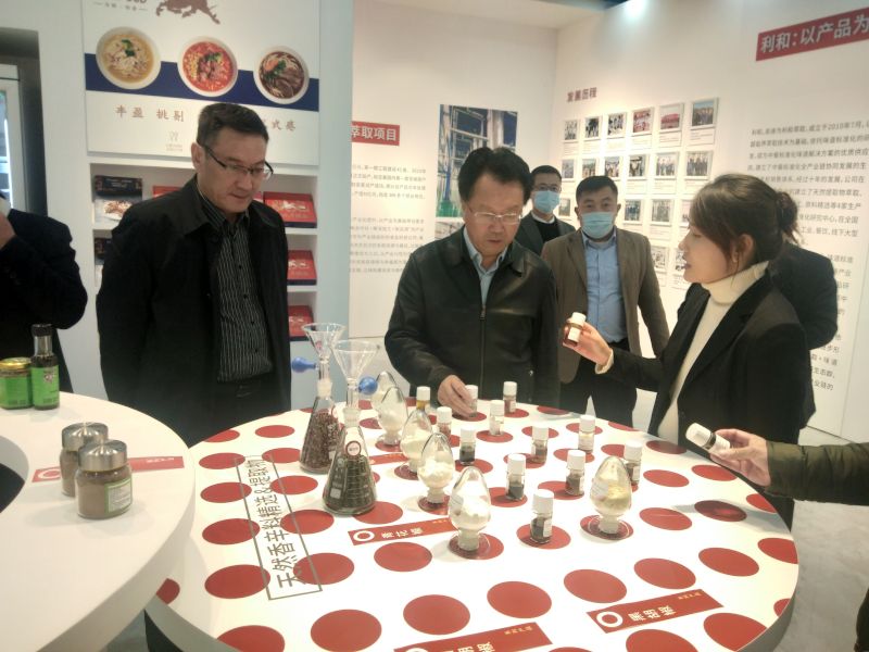 青島市農業(yè)農村局專家組來隴南開展東西部協(xié)作交流幫扶工作