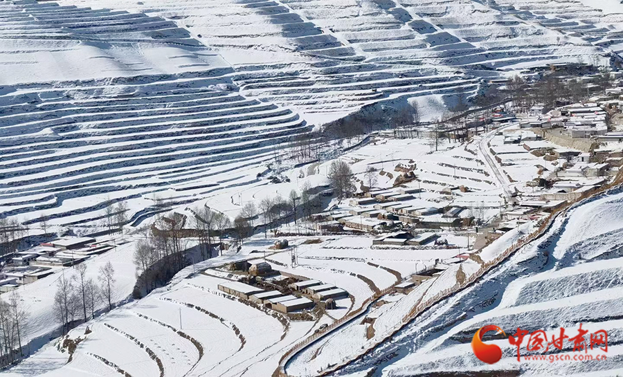 【隴拍客】武威天祝：雪落梯田美如畫(huà)